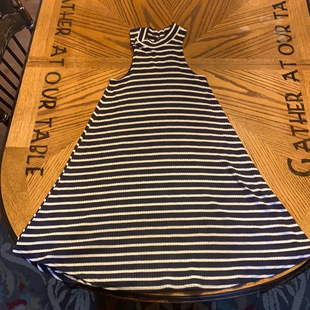 Hollister women’s dress